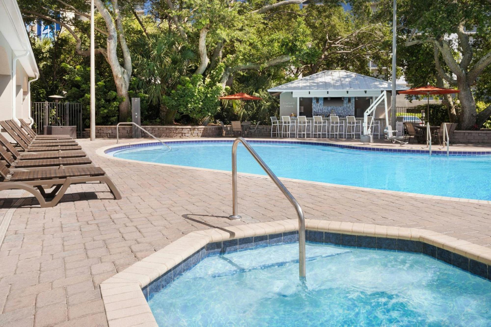 Courtyard By Marriott Cocoa Beach Cape Canaveral Экстерьер фото
